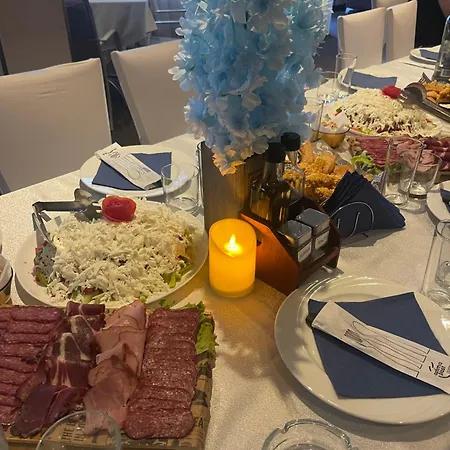 Consul Hotel 3*