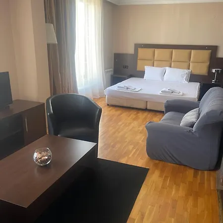 Consul 3* סופיה